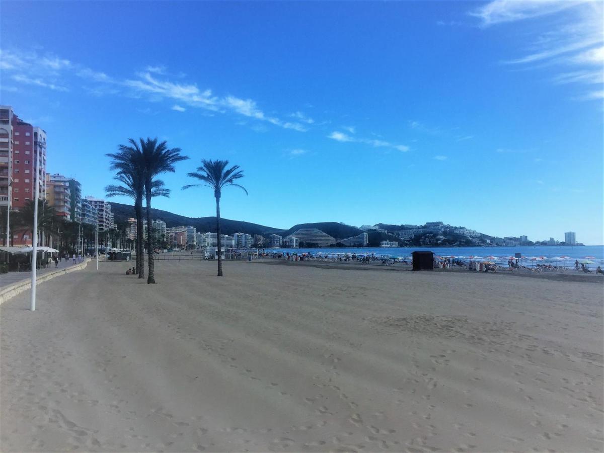 Renovated Apartment Steps Away From The Beach Кулера Екстериор снимка